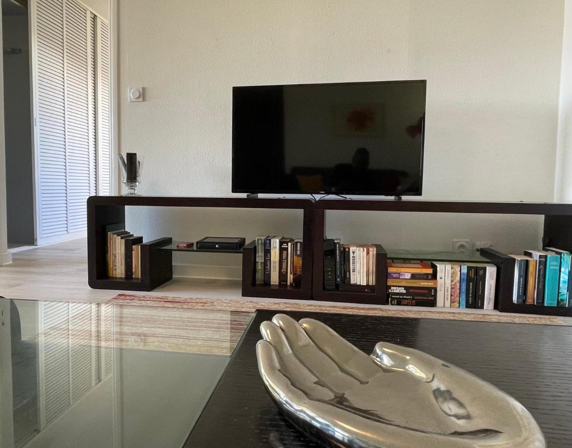 Jarry Entre Chien Et Loup Apartment เบย์-มาโอลต์ ภายนอก รูปภาพ