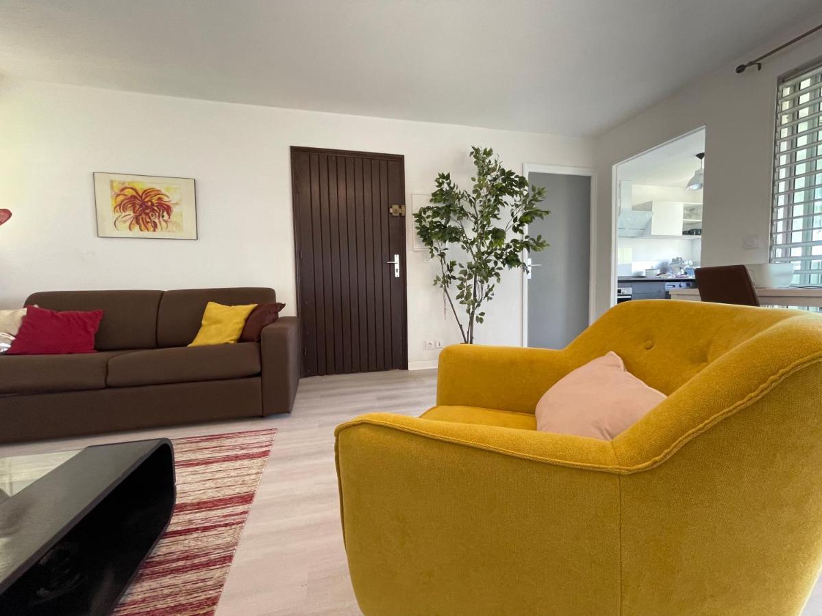 Jarry Entre Chien Et Loup Apartment เบย์-มาโอลต์ ภายนอก รูปภาพ