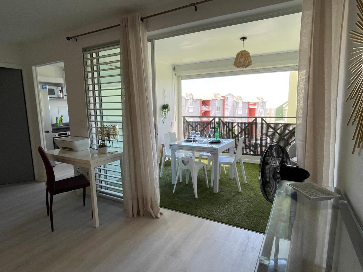 Jarry Entre Chien Et Loup Apartment เบย์-มาโอลต์ ภายนอก รูปภาพ