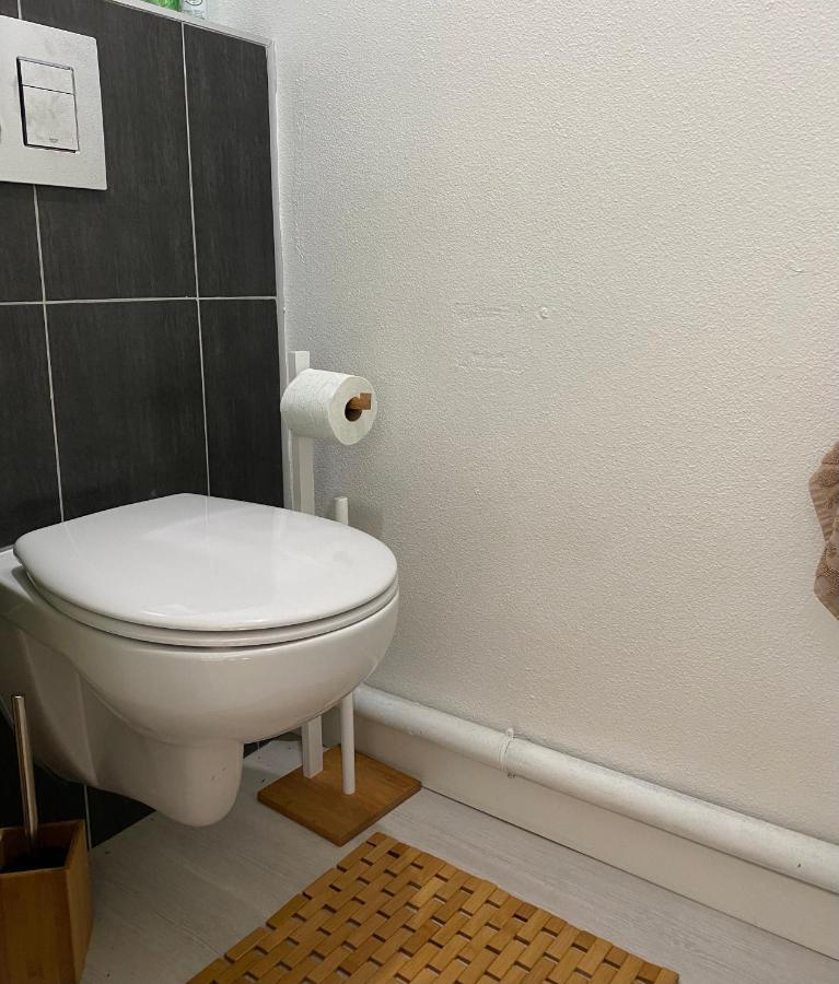 Jarry Entre Chien Et Loup Apartment เบย์-มาโอลต์ ภายนอก รูปภาพ